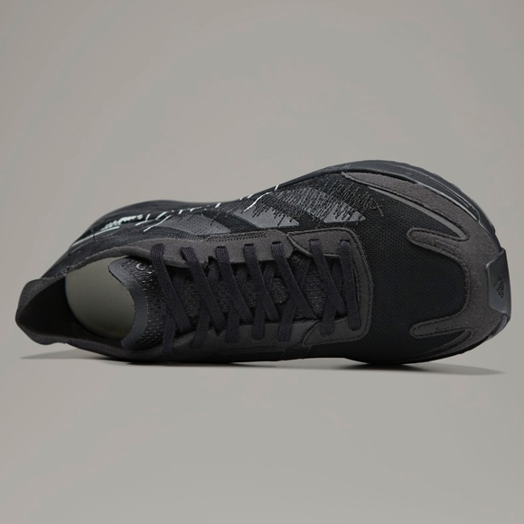 Size 12.5 - Adidas Y-3 Boston 11 Black Off White IE9395 Running Sneakers - Picture 3 of 10